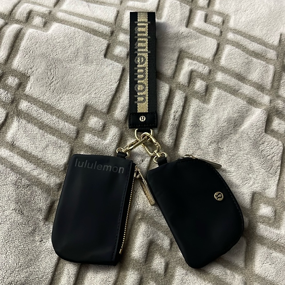 Lululemon Dual Pouch Wristlet